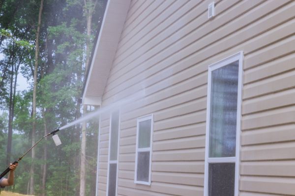 Home Power Washing in La Crosse