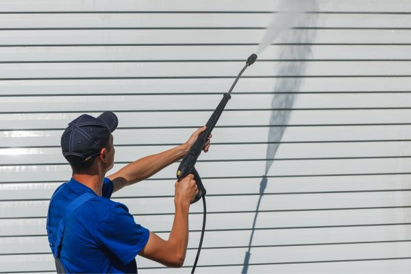 Power Washing Service in La Crosse