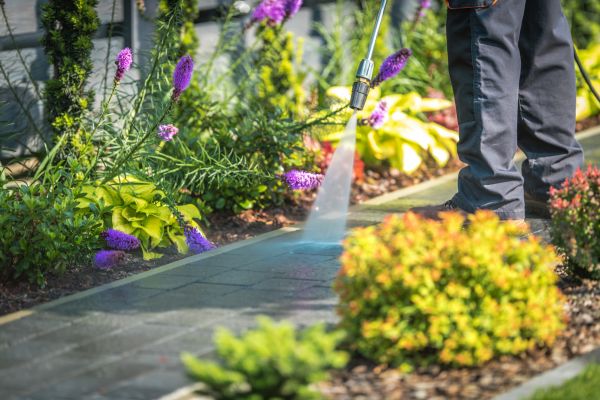 Cost of Sidewalk Pressure Washing in La Crosse