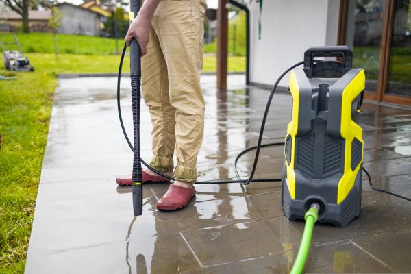 Porch Pressure Washing in La Crosse