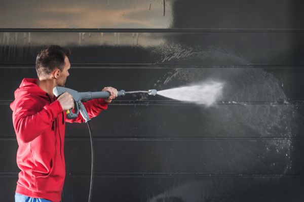 Exterior Washing in La Crosse