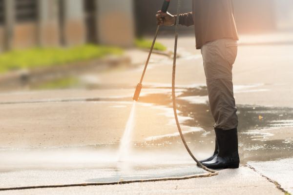 Residential Concrete Cleaning in La Crosse
