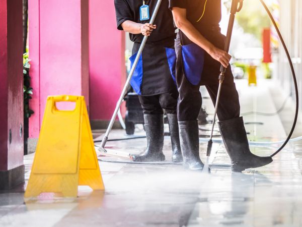 Commercial Power Washing in La Crosse