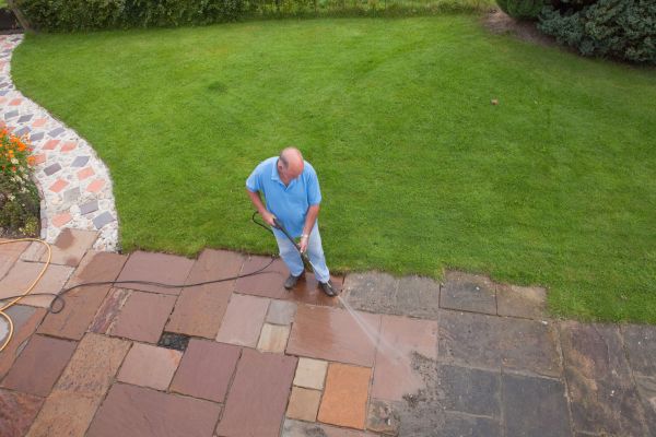 Cost of Pavers Pressure Washing in La Crosse