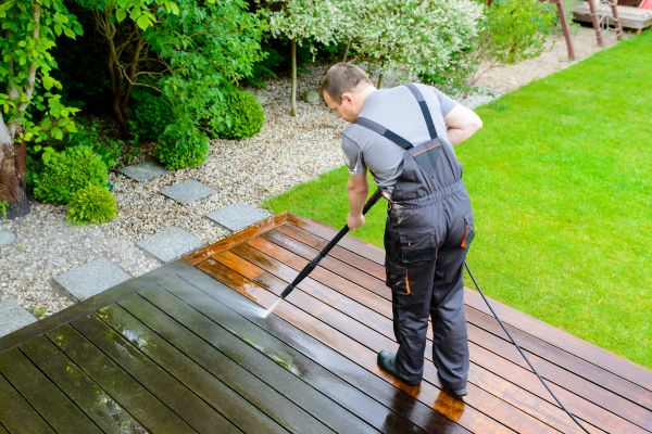 Deck And Patio Cleaning in La Crosse