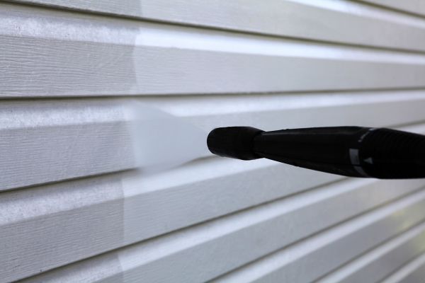 Condo Siding Power Washing in La Crosse
