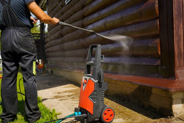 Cabin Pressure Washing in La Crosse